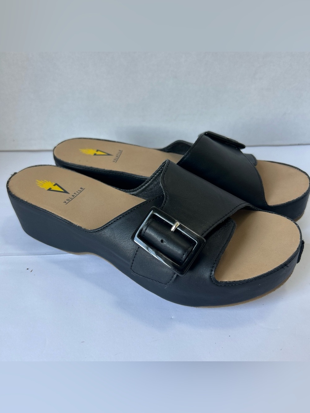 Volatile Sandals Womens Size 8 Black Platform Slide Wedge Buckle Shoes Mules